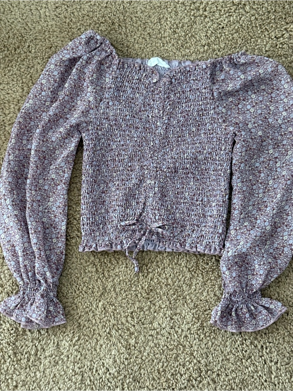 Bundle a few young girl tops. ZARA, H&M, American Eagle